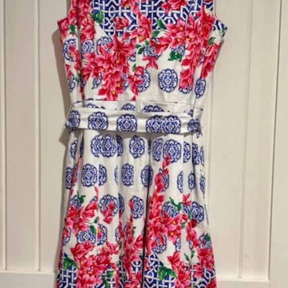 Talbots Women's Mosaic Floral Sateen Pleated Dress Fit Flare Size 12 Sleeveless - Picture 4 of 11